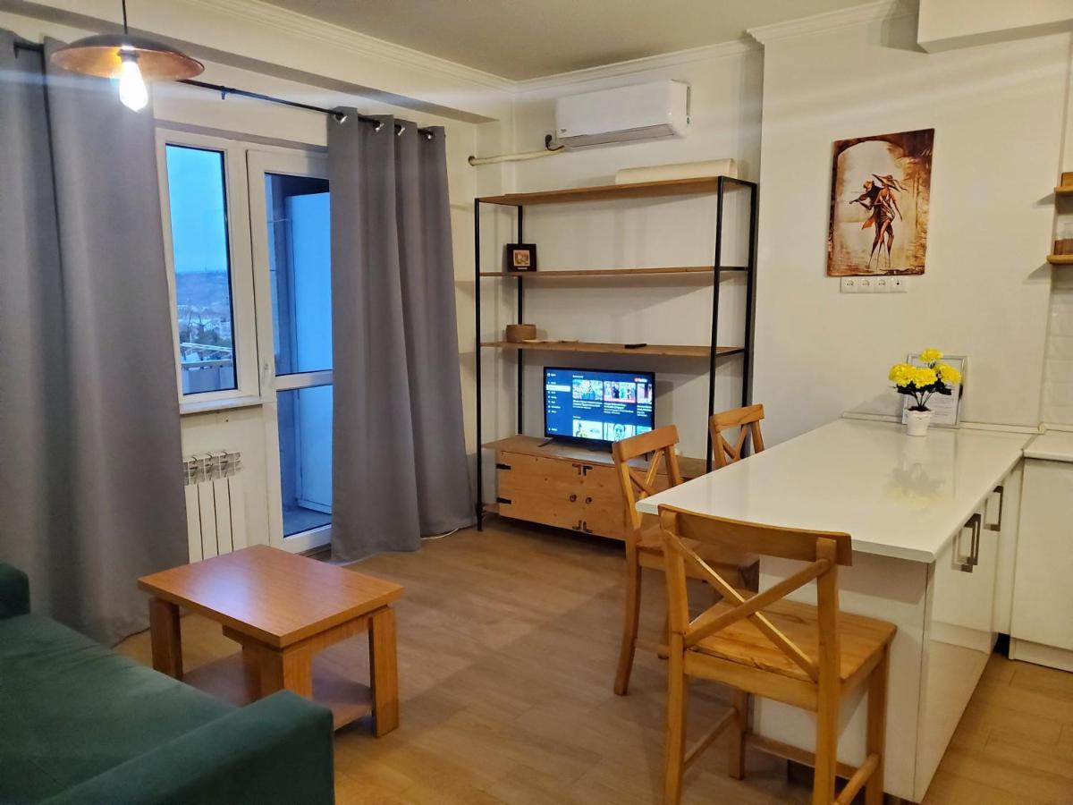 Ferienwohnung Alexander III Tbilisi Exterior foto