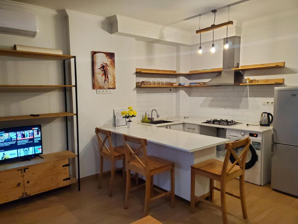 Ferienwohnung Alexander III Tbilisi Exterior foto